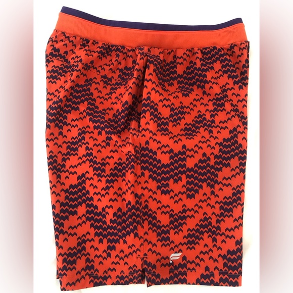 Fabletics Fundamental II shorts - Picture 2 of 4
